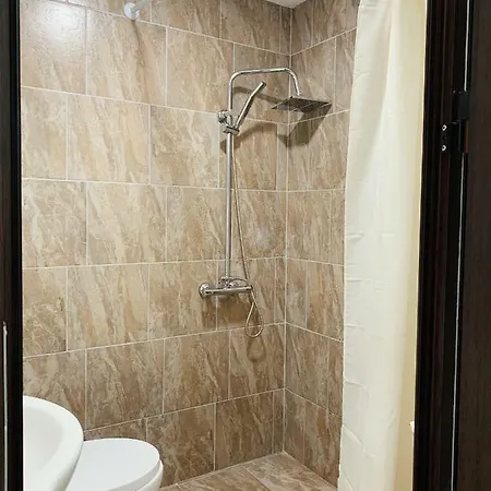 Pensiune карамановите къщи 3*