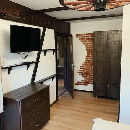 карамановите къщи Aprilți