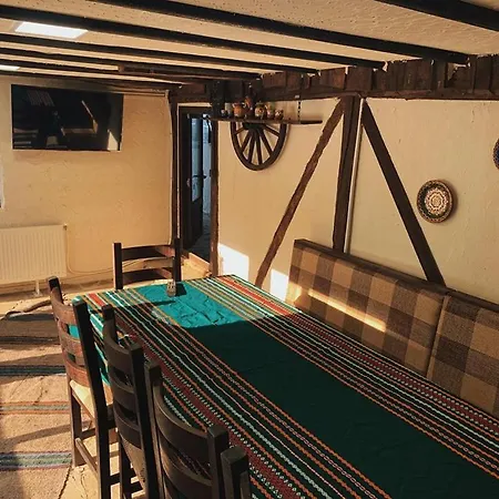 карамановите къщи 3*