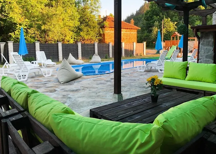 карамановите къщи 招待所 3*