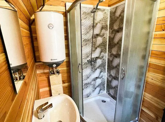 招待所 карамановите къщи