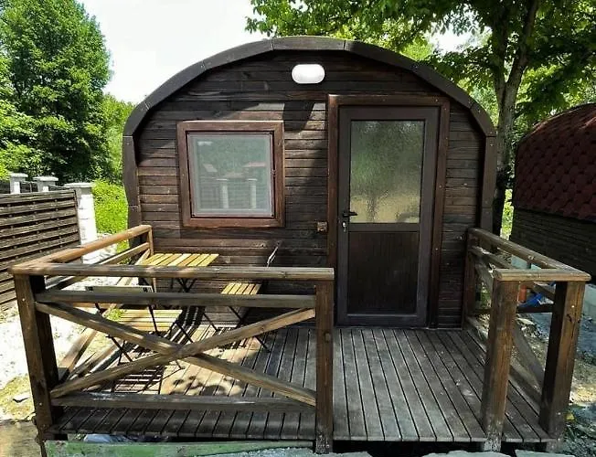 карамановите къщи 3* 阿普里尔齐