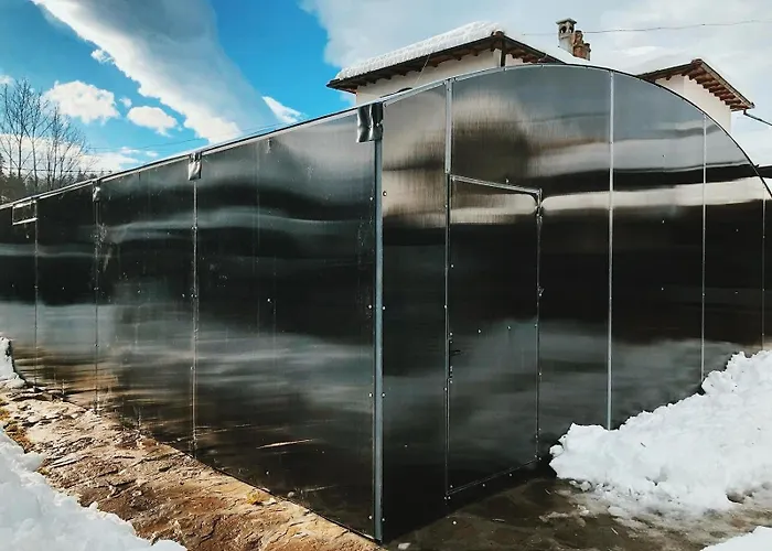 招待所 карамановите къщи 3*